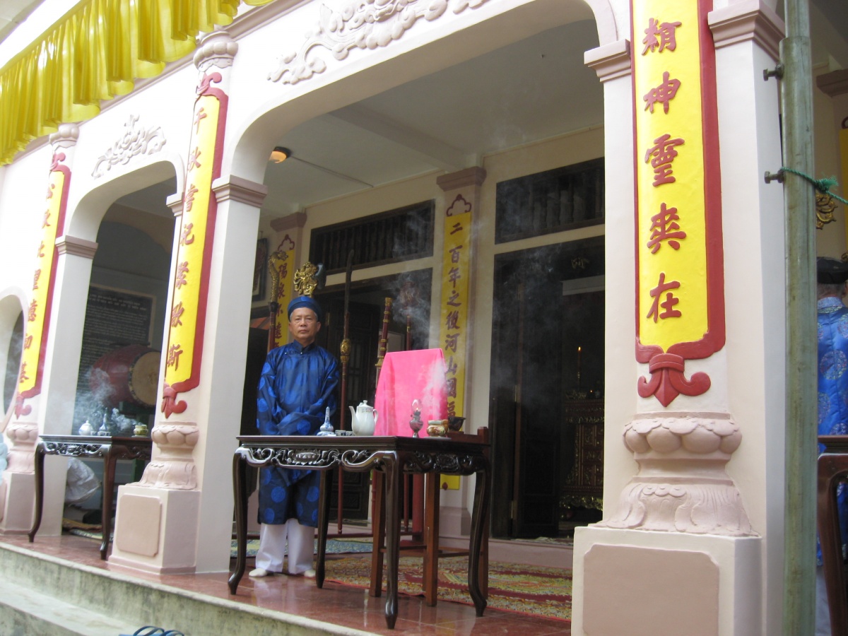 Thu tế