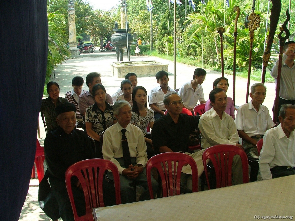 Thu tế